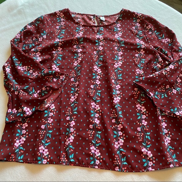 Old Navy Floral Blouse - Picture 1 of 5